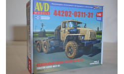 Сборная модель Седельный тягач 44202-0311-31  !!!!100% комплектность!!!