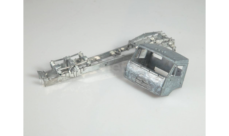 Сборная модель КАМАЗ-6520 самосвал, сборная модель автомобиля, AVD Models, scale43