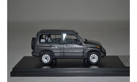 Suzuki Escudo Nomade (bl.), масштабная модель, Hi-Story, scale43