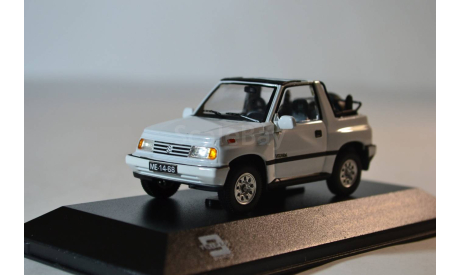 Suzuki Vitara Convertible 1992 white, масштабная модель, Triple 9, scale43