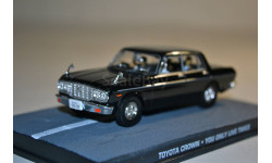 Toyota Crown  (007 you only live twice)