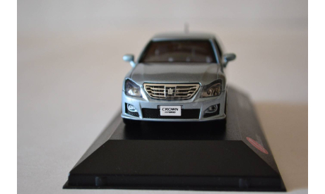 Toyota Crown Hybrid 2008 (097), масштабная модель, J-Collection, scale43