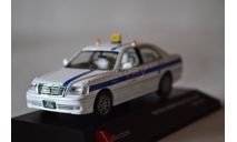 Toyota Crown Royal 2005 Tokyo Taxi, масштабная модель, J-Collection, scale43