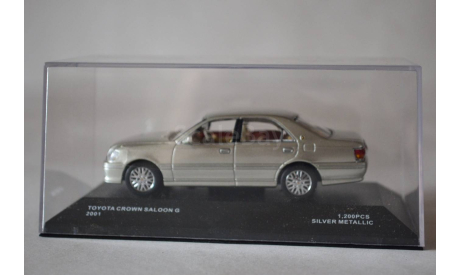 Toyota Crown saloon G 2001 (013SL), масштабная модель, J-Collection, scale43