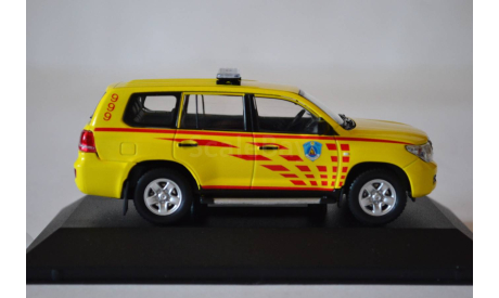 Toyota Land Cruiser 200 Qatar Fire Brigade 2009 (JC256), масштабная модель, J-Collection, scale43
