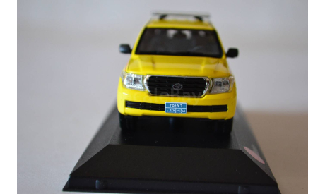 Toyota Land Cruiser 200 Qatar Fire Brigade 2009 (JC256), масштабная модель, J-Collection, scale43