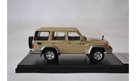 Toyota Land Cruiser (70 Van 2014), масштабная модель, Hi-Story, 1:43, 1/43