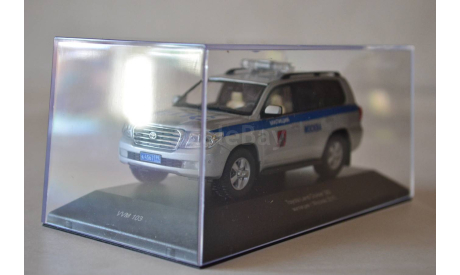 Toyota Landcruiser 200 2010 Militzia Moscow, масштабная модель, IST Models, scale43