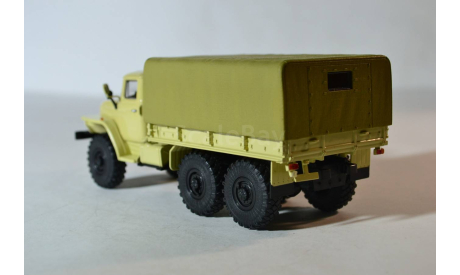 Урал 4320 песочный, масштабная модель, Автоистория (АИСТ), scale43
