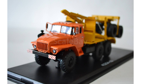 УРАЛ-43204-10 лесовоз с прицепом-роспуском, масштабная модель, 1:43, 1/43, Start Scale Models (SSM)