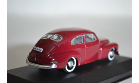 Volvo P444  1943 (red), масштабная модель, WhiteBox, scale43