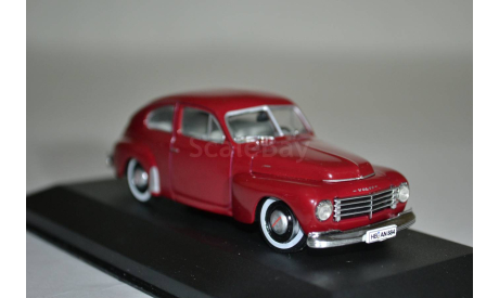 Volvo P444  1943 (red), масштабная модель, WhiteBox, scale43