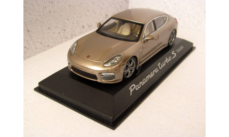 Porsche Panamera Turbo S Executive золотистый металлик Minichamps 1:43 413062393, масштабная модель, scale43