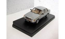 Holden Commodore VB SL/E RHD серебристый Biante 1:43 B432701A