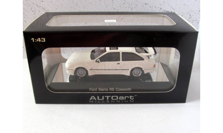 Ford Sierra RS Cosworth RHD белый AUTOart 1:43 52862, масштабная модель, scale43