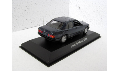 Mercedes-Benz 190E W201 синий металлик Minichamps / MaXichamps 1:43 940034101, масштабная модель, scale43