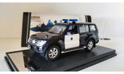 1:43 Mitsubishi Pajero Police *