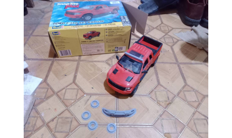 Revell 1/25 Ford F150 SVT Raptor с допами, сборная модель автомобиля, scale24