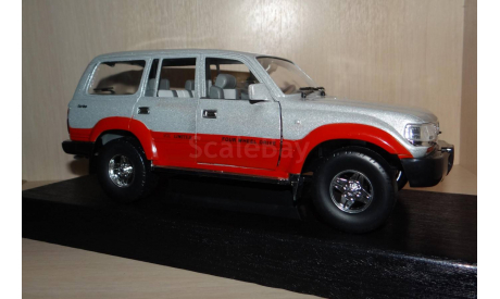 Toyota Land Cruiser 80, 1:18, Yat ming, масштабная модель, scale18
