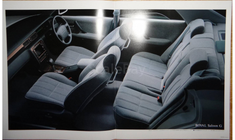 Toyota Crown 150-й серии - Японский каталог, 42 стр., литература по моделизму