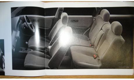 Nissan Avenir W10 - Японский каталог 27 стр., литература по моделизму