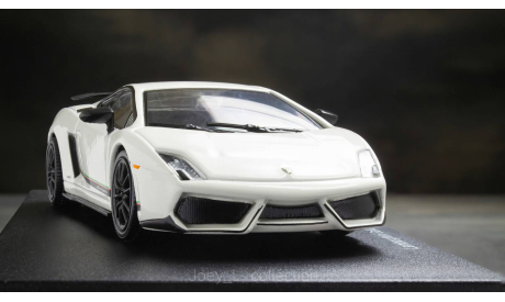 Lamborghini Gallardo LP570-4 Superleggera в 1/43, журнальная серия масштабных моделей, IXO Road (серии MOC, CLC), scale43