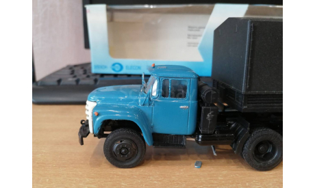 ЗИЛ-133ГЯ с полуприцепом чёрный, масштабная модель, scale43