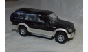 MITSUBISHI Pajero LWB, масштабная модель, Minichamps, scale43