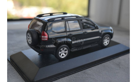 TOYOTA LAND CRUISER PRADO 120 2002 год, масштабная модель, Minichamps, scale43