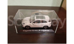 Porsche Cayenne Turbo S E-Hybrid 2019 1/43 Minichamps