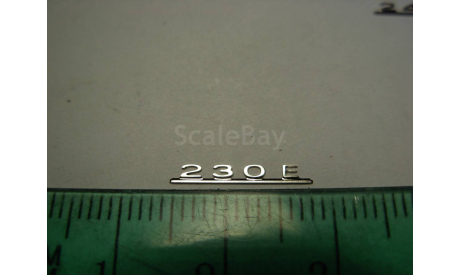 1/18 Mercedes Benz W123 Sedan Berlin 200E 230E 240D шильдик Эмблема emblem sign Nameplate Plate Typenschild 1:18, фототравление, декали, краски, материалы, АГД, Mercedes-Benz, scale18