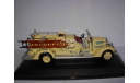 модель 1/43 пожарный Ahrens-Fox VC 1938 Yatming Signature Series металл пожарная 1:43, масштабная модель, Yatming/ American Mint, scale43