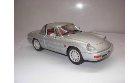 модель 1/18 Alfa Romeo Spyder 1969 Pininfarina Hard Top Jouef Evolution металл 1:18, масштабная модель, scale18