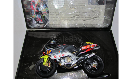 модель 1/12 гоночный мотоцикл Aprilia #46 Grand Prix Racing 250 ccm Valentino Rossi GP 1999 Minichamps 1:12, масштабная модель мотоцикла, Honda, scale12