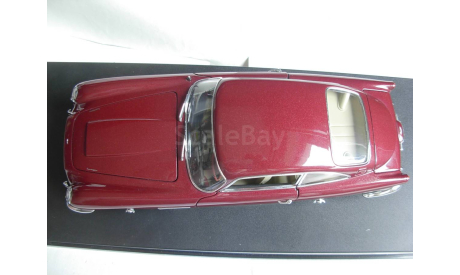 модель 1/18 Aston Martin DB5 AutoArt металл 1:18, масштабная модель, scale18