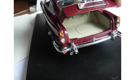 модель 1/18 Aston Martin DB5 AutoArt металл 1:18, масштабная модель, scale18