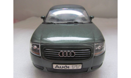 модель 1/18 Audi TT Roadster Revell металл 1:18, масштабная модель, scale18