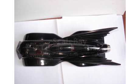 модель 1/18 Batmobile BMBV1 Comics 2000 Corgi металл 1:18 Batman, масштабная модель, scale18