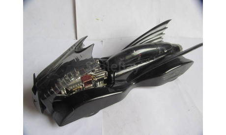 модель 1/18 Batmobile BMBV1 Comics 2000 Corgi металл 1:18 Batman, масштабная модель, scale18