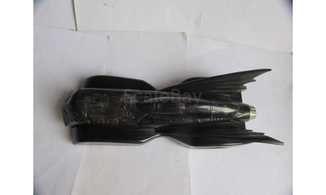 модель 1/18 Batmobile BMBV1 Comics 2000 Corgi металл 1:18 Batman, масштабная модель, scale18