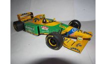 модель F1 Формула 1 1/18 Benetton Ford B193 1993 #5 Michael Schumacher Minichamps/PMA металл 1:18, масштабная модель