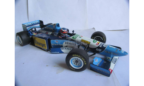 модель F1 Формула 1 1/18 Benetton Ford B195 1995 #1 Michael Schumacher Minichamps PMA металл 1:18, масштабная модель, scale18