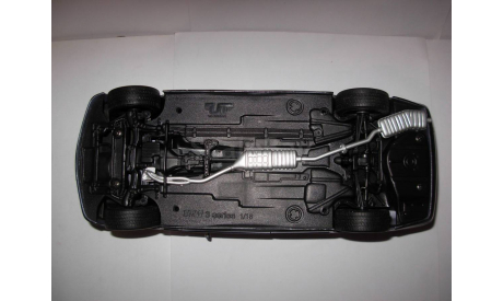 модель 1/18 BMW 3 - series E36 Limousine Saloon 1992 UT Models металл 1:18, масштабная модель, scale18