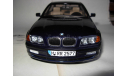 модель 1/18 BMW 3-й серии E46 седан UT Models металл синяя, масштабная модель, 1:18