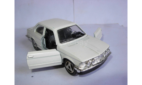 модель 1/43 BMW 320 E21 Mattel Hotwheels Italy металл 1:43, масштабная модель, scale43, Mattel Hot Wheels