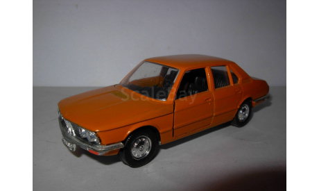 модель 1/43 BMW 520 525 E12 Schuco Modell Germany металл 1:43, масштабная модель, scale43