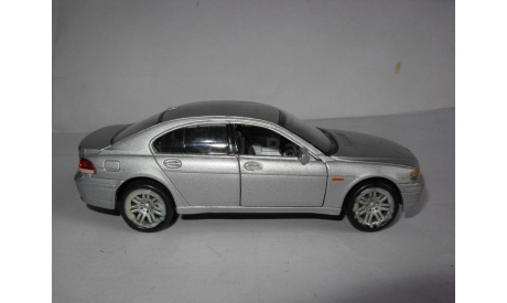 модель 1/43 BMW 7 серии 745i E65 E66 Welly металл 1:43, масштабная модель