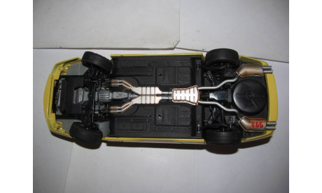 модель 1/18 BMW 850CSi 1991 Revell металл 1:18, масштабная модель, scale18
