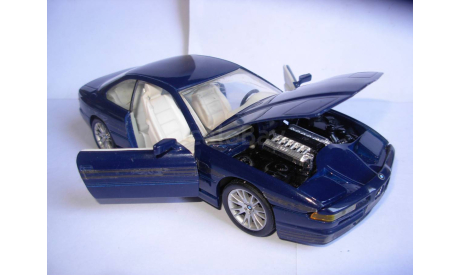 модель 1/24 BMW Alpina B12 5.0 Coupe (850) Revell металл 1:24, масштабная модель, scale24