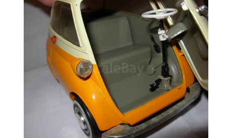 модель 1/18 BMW Isetta 250 двухцветная Revell металл 1:18, масштабная модель, scale18